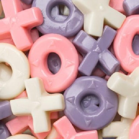 Gummi Valentine Hugs and Kisses-Manufacturer-Half Nuts